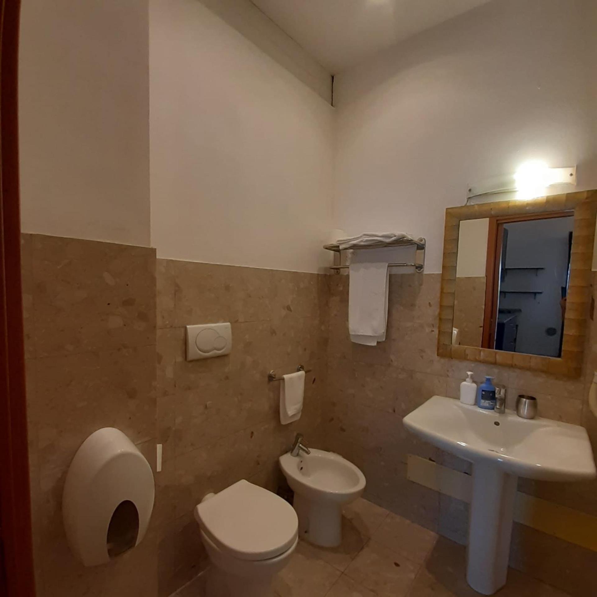 Oh Apartments Borgo Roma Верона Екстериор снимка